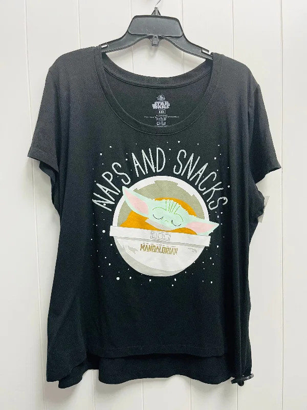 women's tops for those who want to stay updated with the latest fashion trendsTop Short Sleeve Basic By Disney Store In Black & White, Size: Xxl