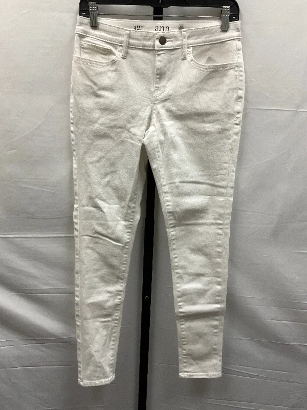 women's denim jeans with geometric patternsWhite Jeans Jeggings Ana, Size 4