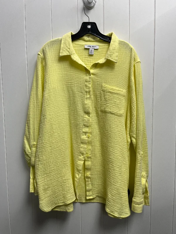 women's tops for those who want to stay warm and stylish during colder weatherTop Long Sleeve By Nine West Apparel In Yellow, Size: Xl