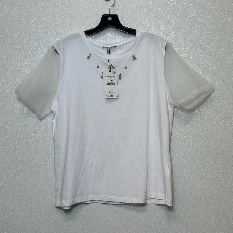 women's tops for those who want to add a touch of elegance and sophistication to their everyday wearTop Short Sleeve By Zara In White, Size: L