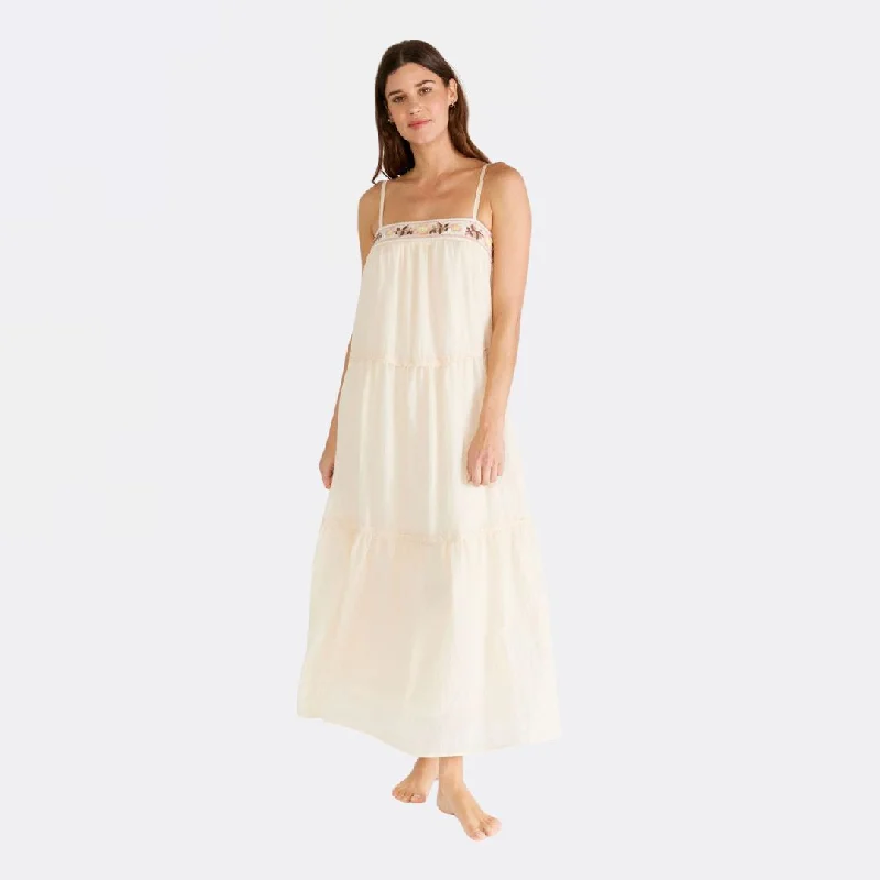 Ruffled Hem DressEmbroidered Square Neck Tiered Maxi Dress (Light Peach)