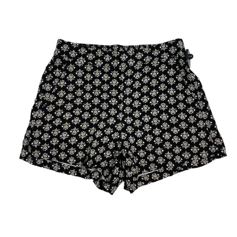 women's classic shortsShorts By Old Navy  Size: S