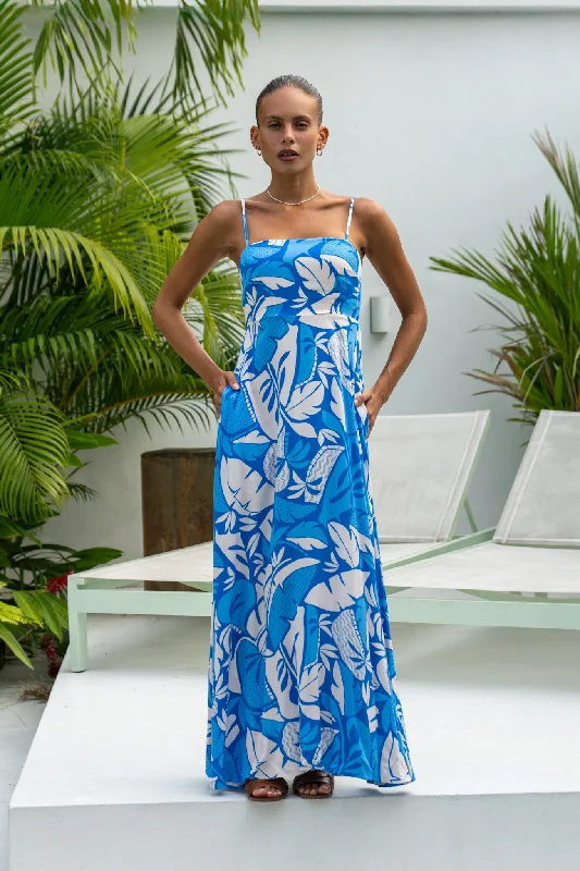 Flowy DressVale Blue Tropical Flared Maxi Dress