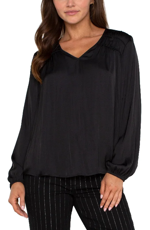 women's party pantsLONG SLEEVE V-NECK WOVEN BLOUSE